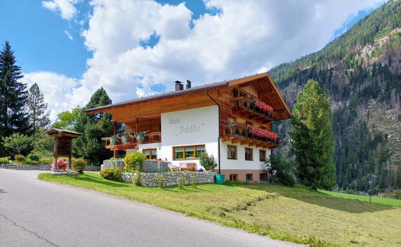 Haus Veidlis, Familie Obkircher Hotel Sankt Jakob in Defereggen Exterior foto